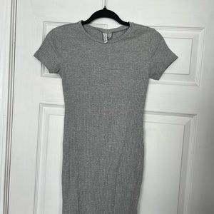 H&M ribbed short sleeve dress